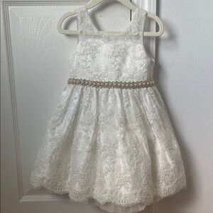 Elegant White Lace Dress with Beaded Waist